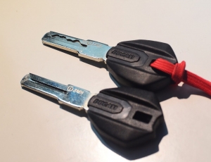 CHÌA KHÓA XE MÔTÔ DUCATI